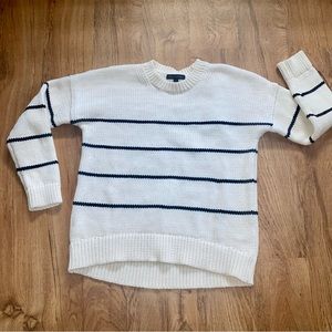 Banana Republic Sweater sz Medium